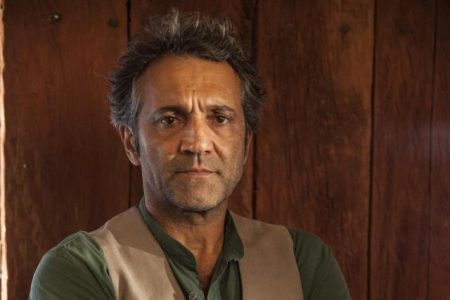 Domingos Montagner como o personagem Santo, da novela ‘Velho Chico’ da TV Golbo
