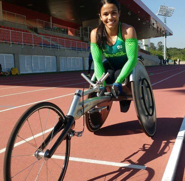 Aline Rocha sofreu acidente de carro e é atualmente a quarta colocada no ranking mundial da maratona