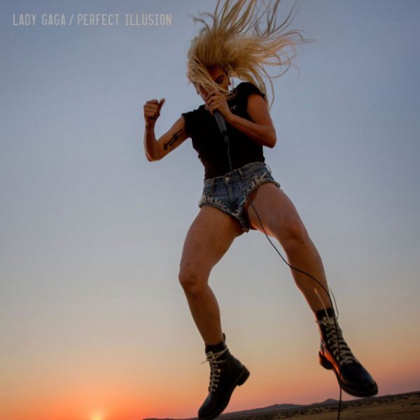 Lady Gaga na capa do álbum "Perfect Illusion".