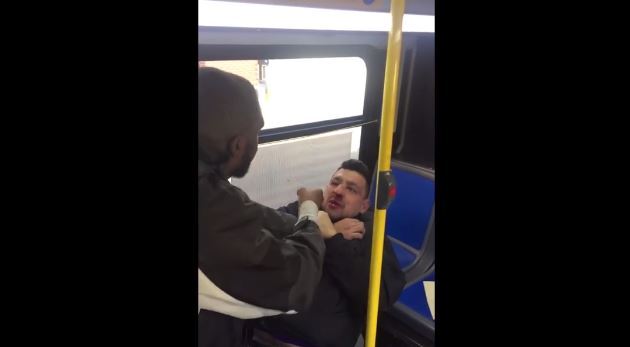 O ator agiu ao ver uma mulher sendo assediada dentro de ônibus