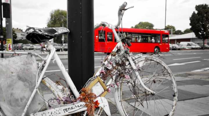 Fiscalização vai checar o quanto o chamado “ponto cego” dos caminhões pode colocar em risco a segurança de ciclistas e pedestres