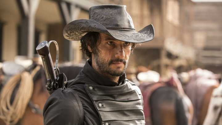 Rodrigo Santoro em "Westworld"