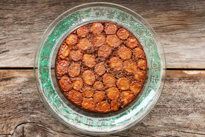 Bolo de banana, coco e aveia