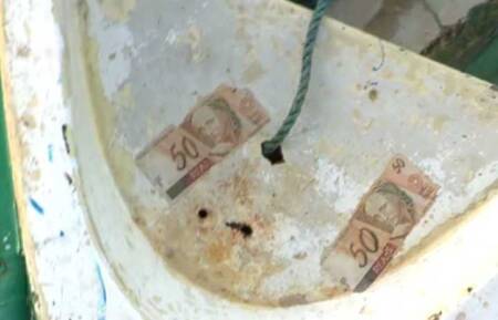 O pescador não foi o único que encontrou dinheiro