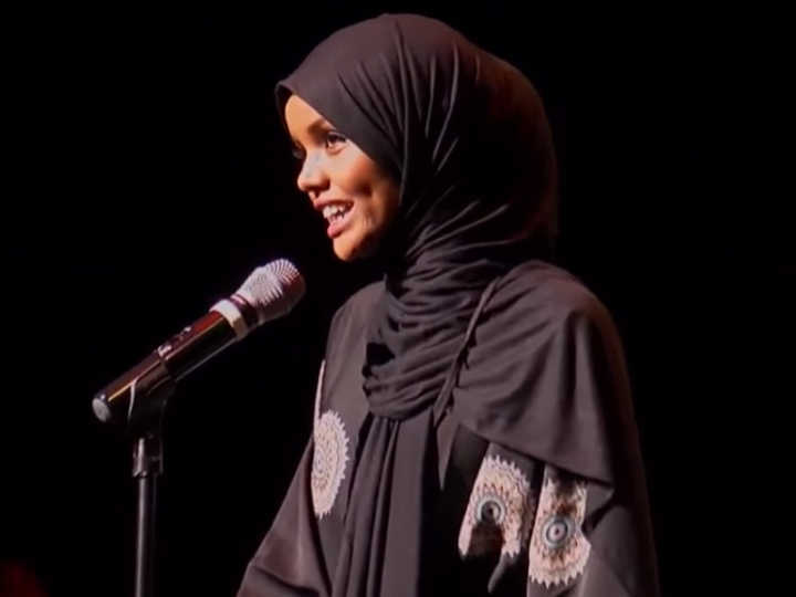 Halima Aden espera que sua participação no concurso de beleza ajude a desconstruir estereótipos negativos sobre os muçulmanos