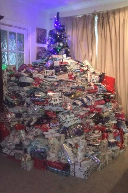 Essa é a segunda vez que a mãe causa polêmica na internet