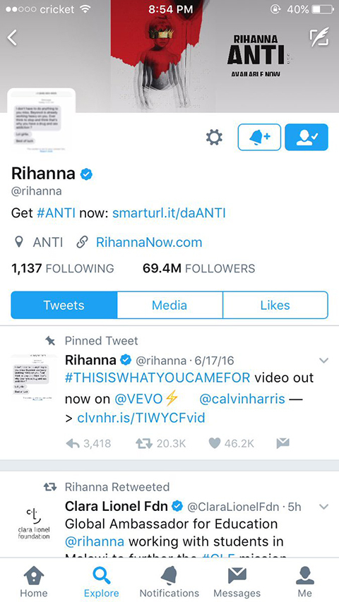 Rihanna trocou seu avatar no Twitter e divulgou o número do celular de Azealia