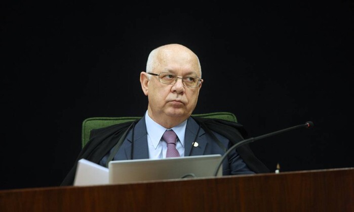 O ministro Teori Zavascki durante sessão no STF