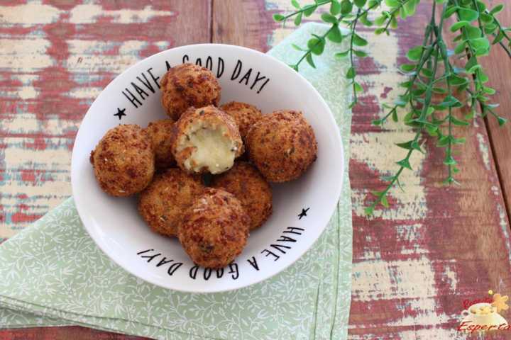 Bolinhas de Queijo Low Carb