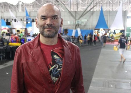 Escritor André Vianco participou da Rádio Geek