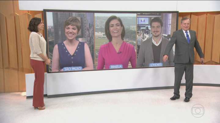 Chico Pinheiro imita boneco de Olinda ao vivo durante o “Bom dia Brasil”