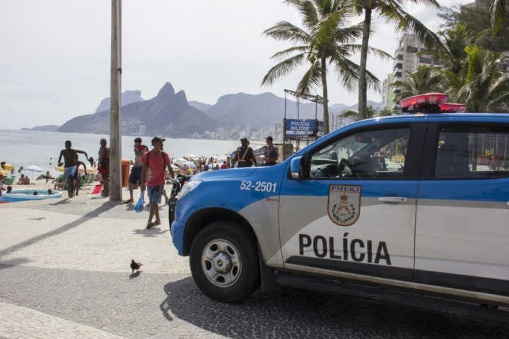 Capitã da Polícia Militar do Rio de Janeiro é presa após incitar greve pelas redes sociais