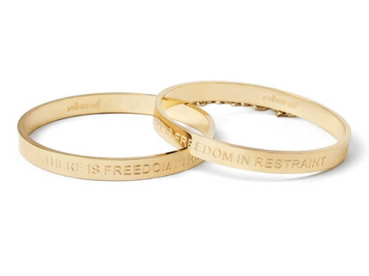 Braceletes que viram algemas