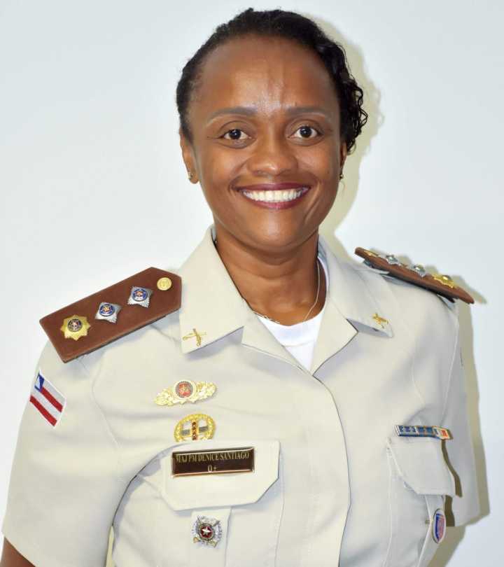 A major fez parte da primeira turma aberta para mulheres da Polícia Militar na Bahia