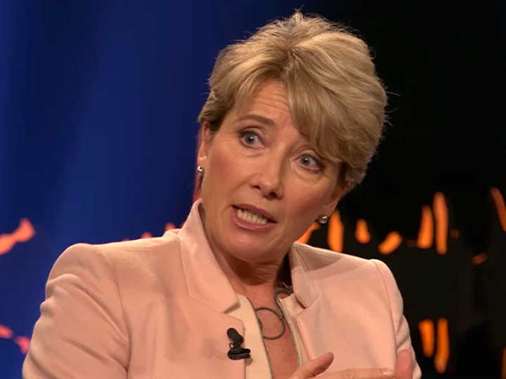 Emma Thompson considera que Hollywood está cada vez mais obcecada com a magreza