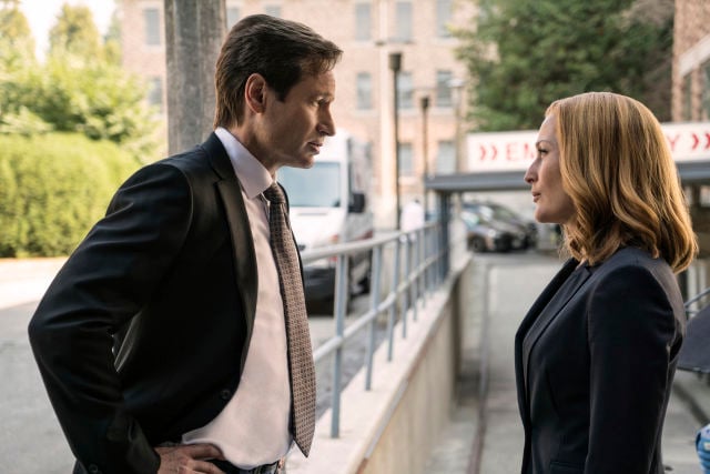 David Duchovny e Gillian Anderson em “Arquivo X”.
