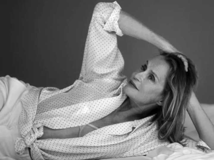 Lauren Hutton na nova campanha de lingerie da Calvin Klein