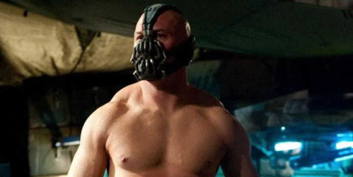 Tom Hardy em “Batman: O Cavaleiro das Trevas Ressurge”