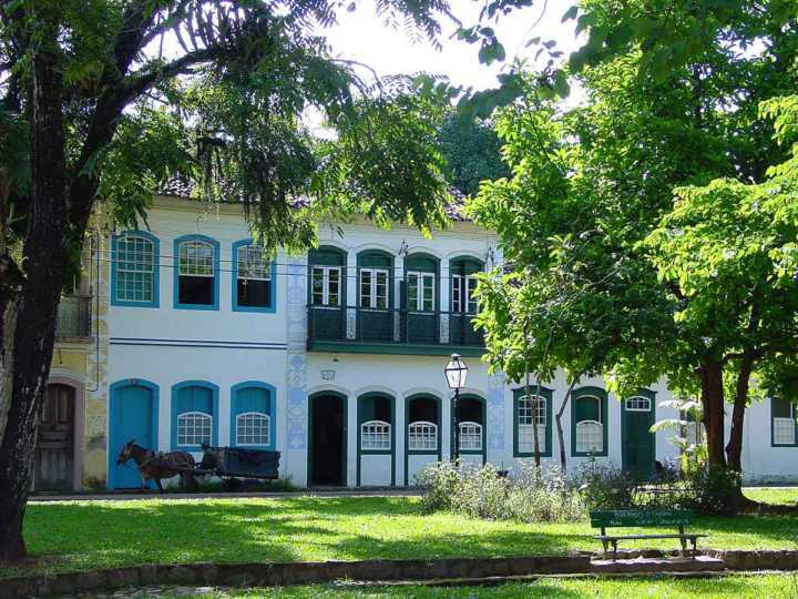 Não existe cidade mais disposta a aproveitar a vida do que Paraty