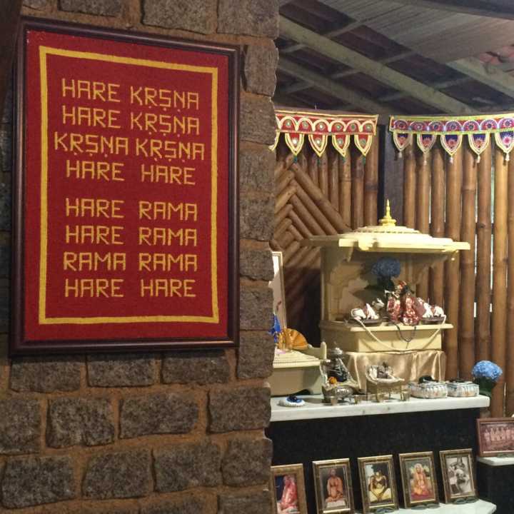 Visitamos a comunidade dos Hare Krishna - Caruaru PE 