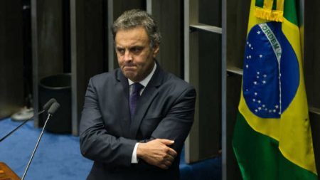 O senador Aécio Neves foi afastado pelo Supremo