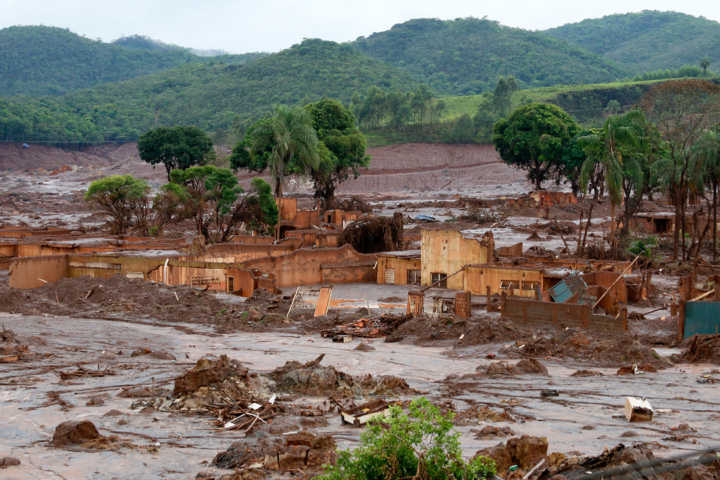O distrito de Bento Rodrigues, em Mariana (MG), foi um dos mais atingidos pelo rompimento da barragem