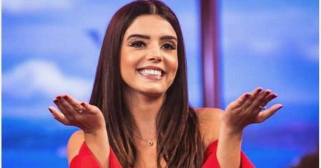 Giovanna Lancellotti precisou gritar para conter assediadores na Rússia