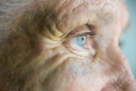 Um em cada seis idosos sofre algum tipo de abuso