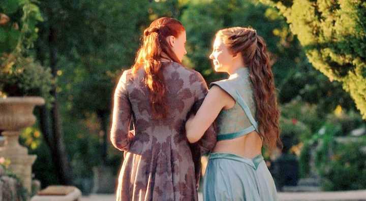 Margaery Tyrell (Natalie Dormer) e Sansa Stark (Sophie Turner)