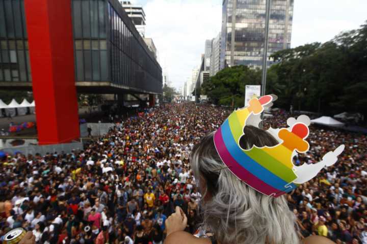 A 21ª Parada do Orgulho LGBT de São Paulo neste domingo (18)