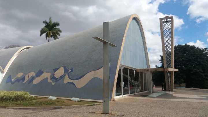 Igreja de São Francisco de Assis, uma das obras de Niemeyer que compõem o Conjunto Moderno da Pampulha