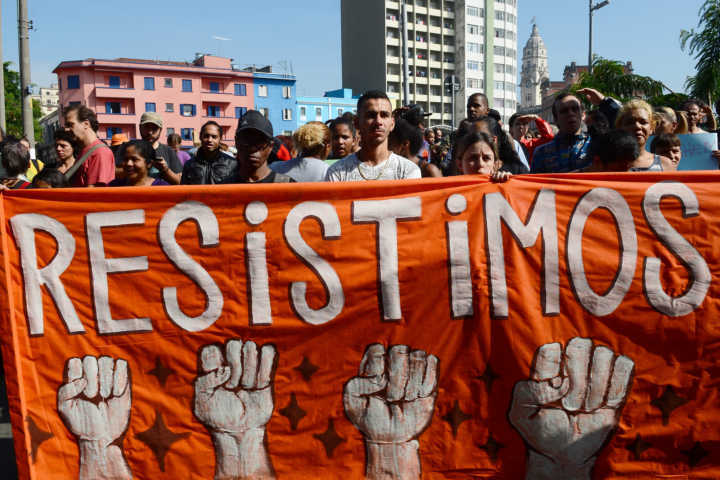 Manifestação dos moradores e comerciantes da região da Luz contra ações da prefeitura do governo do estado na região da cracolândia