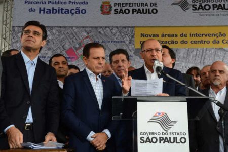 Prefeito de São Paulo, João Doria, e o governador do estado, Geraldo Alckmin, durante anúncio para detalhar o programa de revitalização da cracolândia