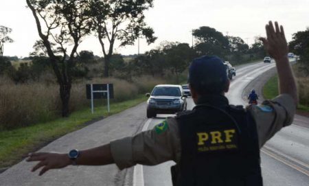 PRF diz que a suspensão é temporária e que está em tratativas para rever o orçamento