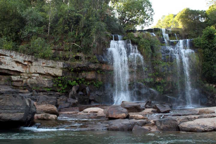 Cachoeira do Encantado, no Rio Araguaia, em Goiás