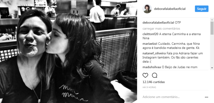 Débora Falabella posta foto com Adriana Esteves e web vai à loucura