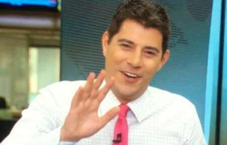 Evaristo Costa deu tchau à bancada do “Jornal Hoje”