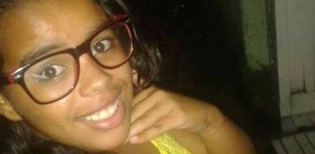 Fernanda da Silva, de 16 anos, foi morta na frente das duas filhas e da mãe