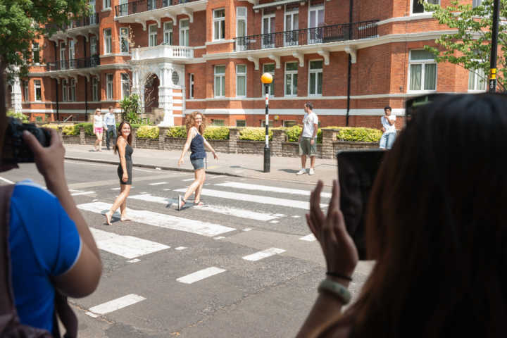 Turistas em Abbey Road, Londres