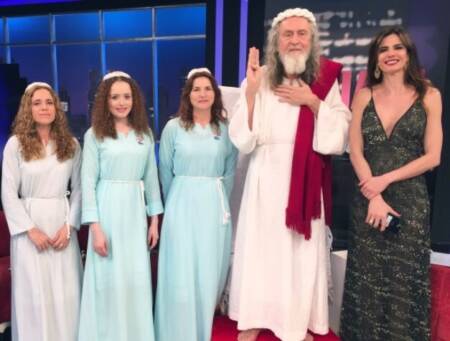 Inri Cristo participa do programa “Luciana by Night”