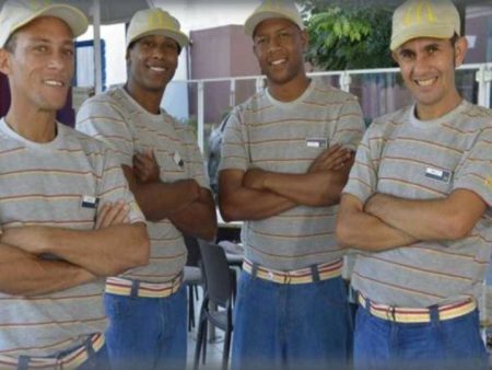 Delair, Willian, Gledson e Wesley – Foto: Edson Chagas / GazetaOnLine