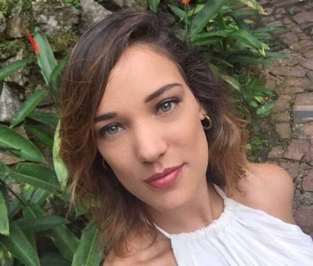 Adriana Birolli fez revelações ao youtuber Matheus Mazzafera