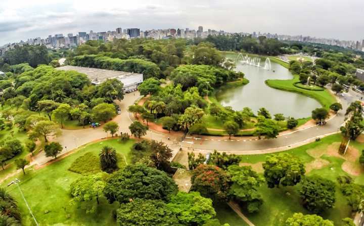 Vista panorâmica do Parque do Ibirapuera, um dos cartões-postais de São Paulo recebe a “virada científica”