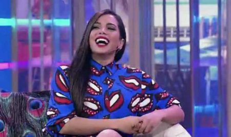 A cantora Anitta não deixa barato e responde vereador preconceituoso