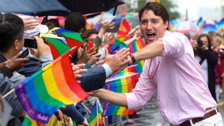 Primeiro-ministro canadense participa da Parada Gay