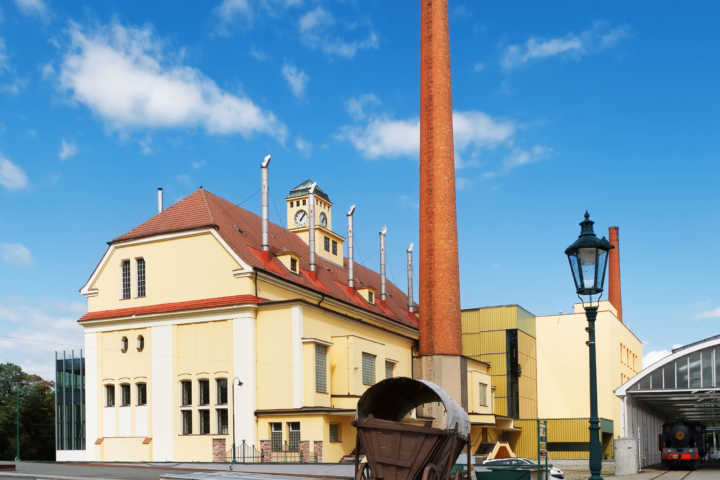 Fábrica da icônica cerveja Pilsner Urquell, em Plzen