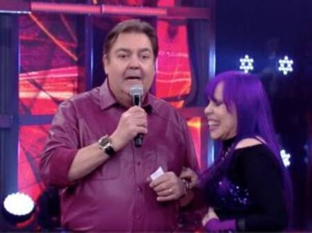 Faustão se irritou por ser corrigido ao chamar Baby do Brasil de Baby Consuelo