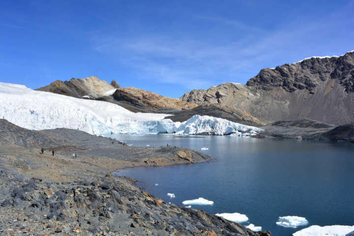 Especialistas dizem que a geleira tem cerca de 15 anos para sumir, devido ao aquecimento global.