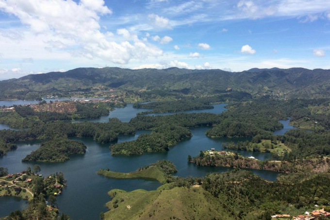 A vista da Pedra El Peñol, em Guatapé