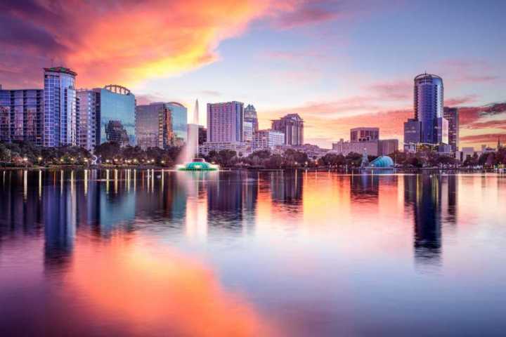 Orlando vai muito além dos parques temáticos. Descubra essa cidade e tenha uma experiência incrível!